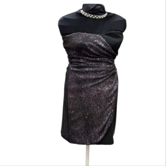 Teeze Me Dresses & Skirts - Teeze Me Glitter Mesh Strapless Dress